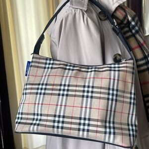 Burberry London Blue label bag